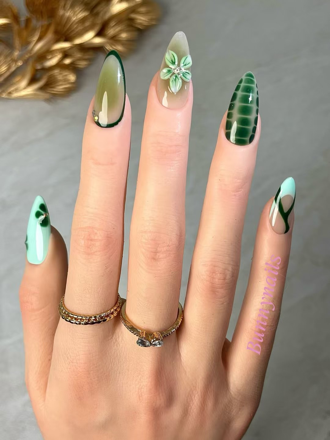 Luxury press-on nails