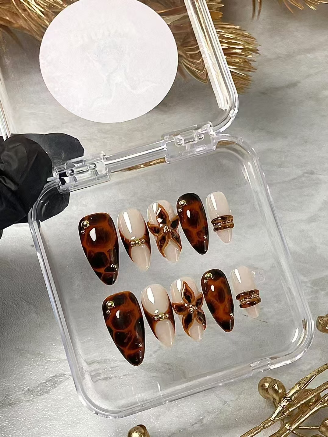 Luxury nail set